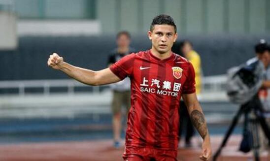 互换娇妻的呻吟声越来越大