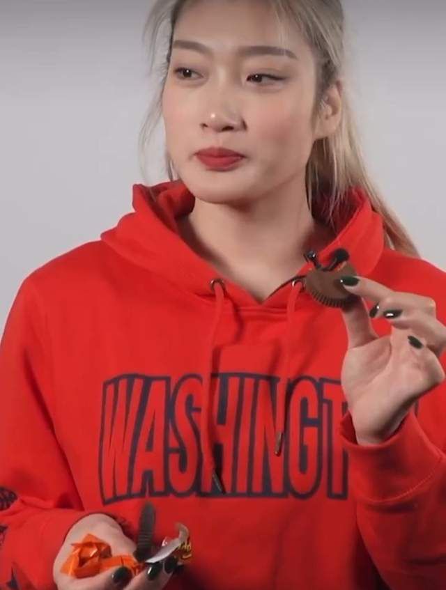 久久亚洲综合伊人