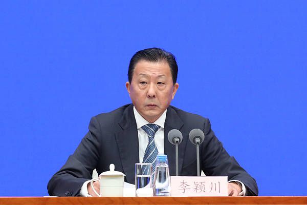 免费av在线久久