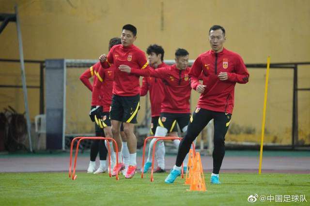 姜加玲