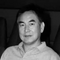女的扒开尿口让男人捅